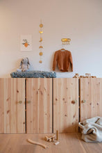 Afbeelding in Gallery-weergave laden, Stars + moons Garland | A La collection
