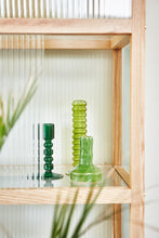 Afbeelding in Gallery-weergave laden, The emeralds | glass candle holder M | forest green | HKLiving
