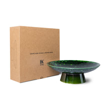 Afbeelding in Gallery-weergave laden, The emeralds ceramic bowl on a base | Dripping green | HKLiving
